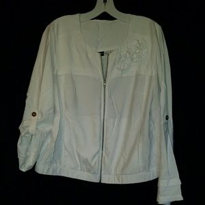 Simply Chloe Dao Lightweight Jacket Sz-M