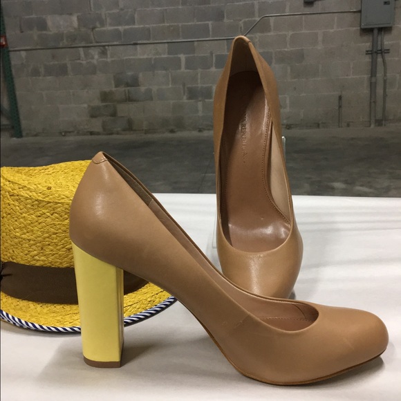 Shoes - Picture 3 of 3
