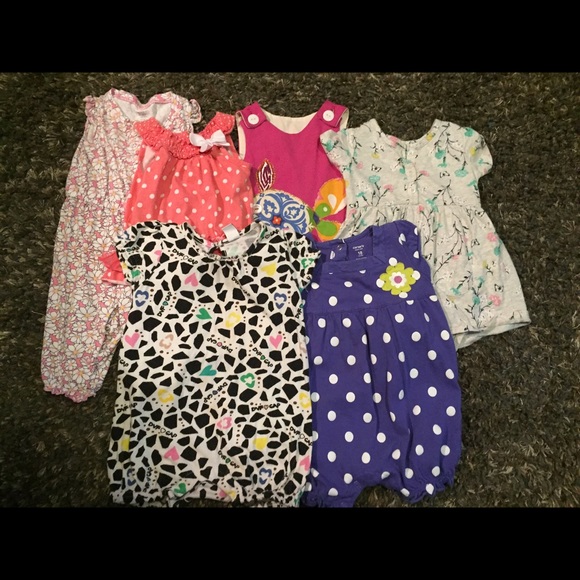 Bundle of girls clothes