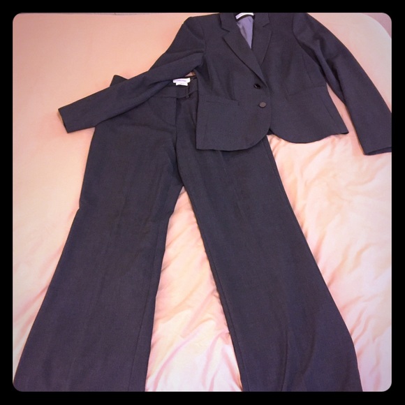 Calvin Klein women's pantsuit