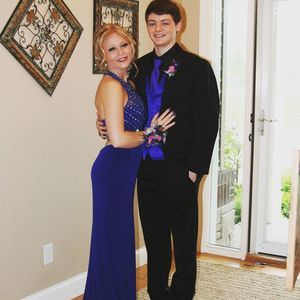 Meet your Posher, Chloe