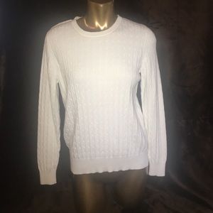 White long sleeve sweater