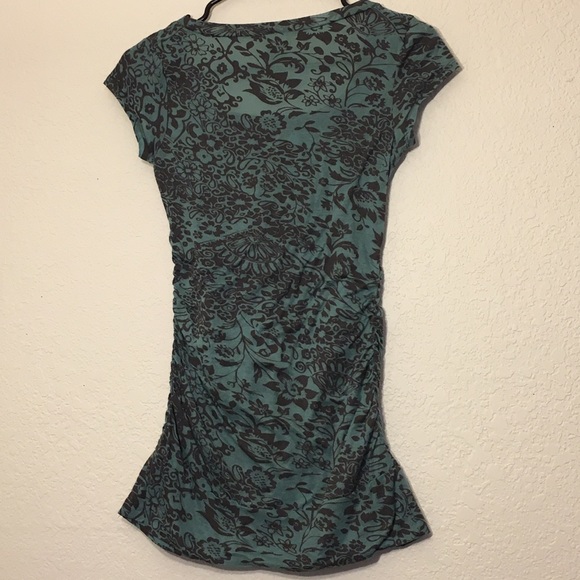 Floral T-Shirt Tunic - Picture 4 of 4