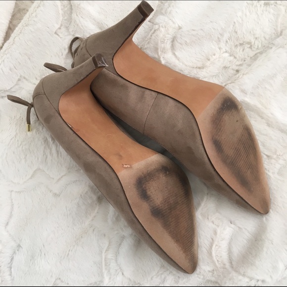 Kelly & Katie taupe heels - Picture 4 of 4