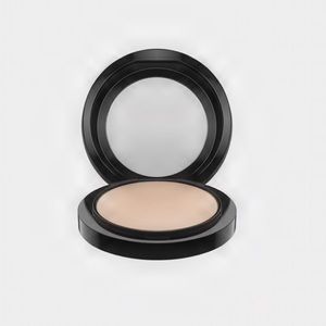 MAC Mineralized Skinfinish Face Powder