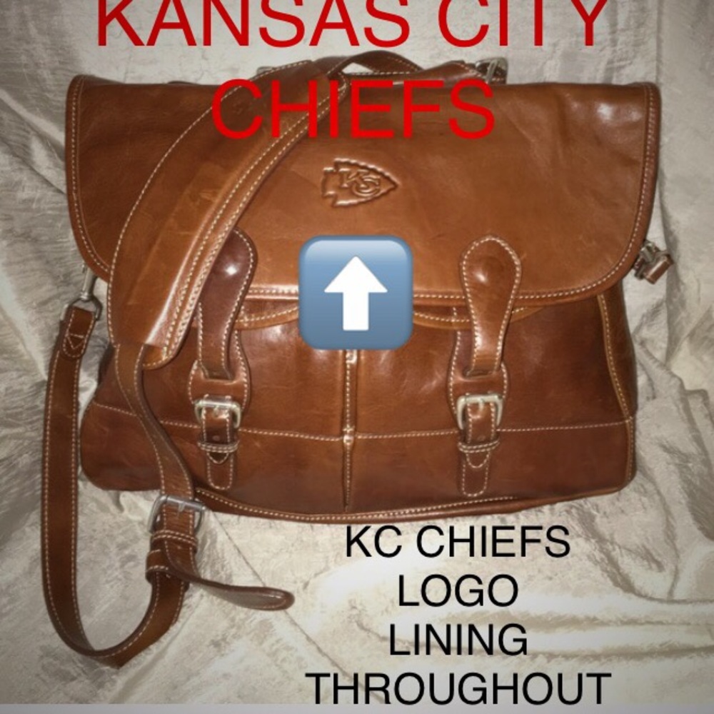 Barrington Burke & Wills CHIEFS Messenger Bag