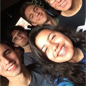 Meet your Posher, Mariela