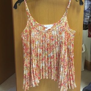 BCBG Floral tank M