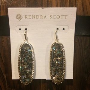 NWT Kendra Scott Lauren Earrings