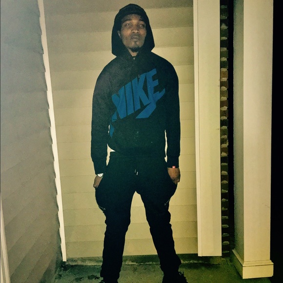 Meet your Posher, Bugs