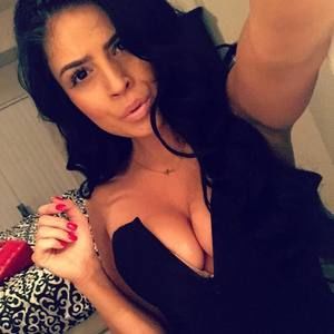 Meet your Posher, Bella