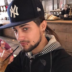 Meet your Posher, Joel