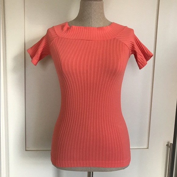 Ciello Super Stretch Top in Coral