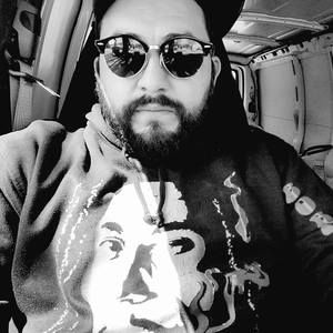 Meet your Posher, Omar