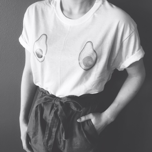 Limited Edition Handmade Grunge Avoboob Tee ๐ฅ - Picture 3 of 4