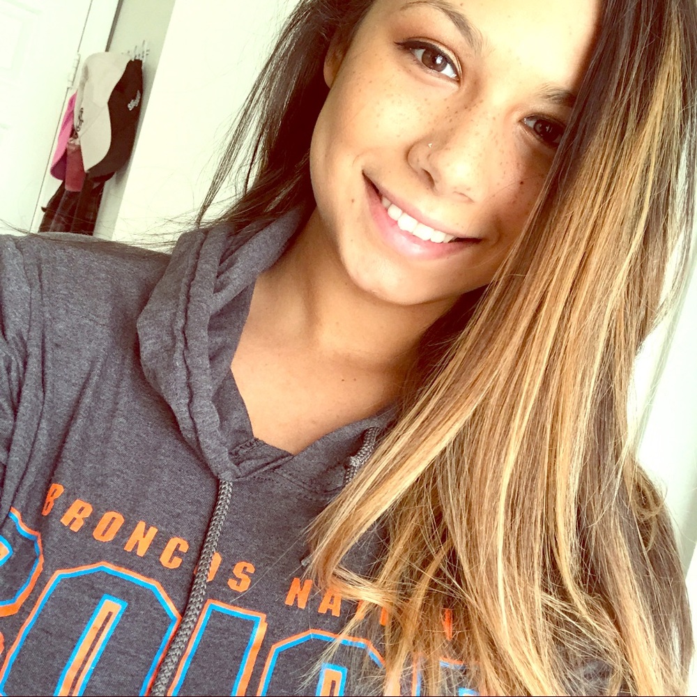 Meet your Posher, Ashley