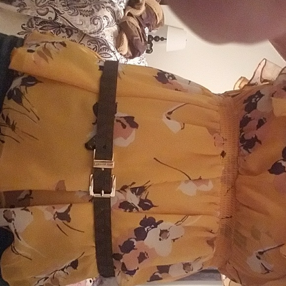 ❌donated❌MK Michael Kors reversible belt Small - Picture 8 of 8