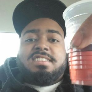 Meet your Posher, Devin