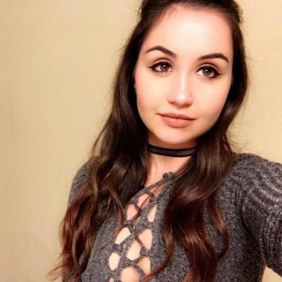 Meet your Posher, Tatiana - Picture 1 of 1