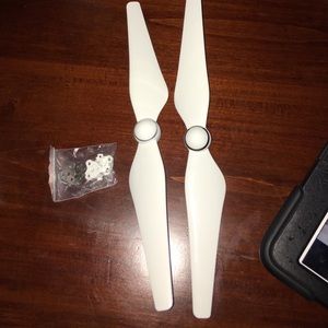 Propellers for phantom 4 drone