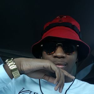 Meet your Posher, Luminary