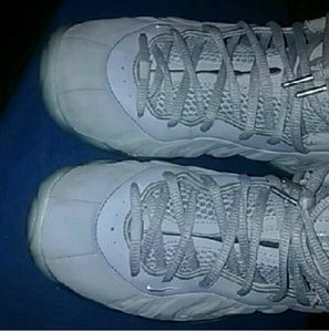 wolf grey foamposites