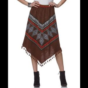 NWOT BOHO TASSEL SKIRT