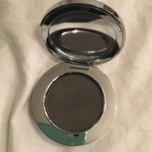 Rock and republic eye shadow in asphalt - Picture 2 of 2