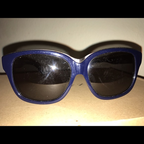 Chloe sunglasses - Picture 1 of 3