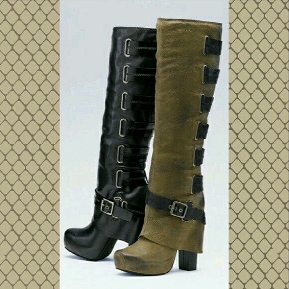 Jessica Simpson boots