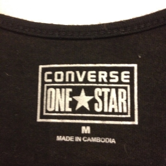 Flowy Black Tank - Picture 2 of 2