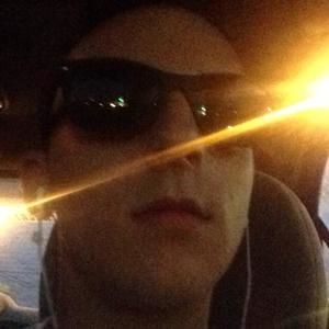 Meet your Posher, Jasen