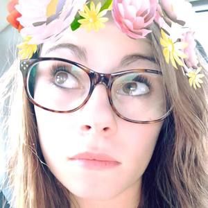 Meet your Posher, Isabel