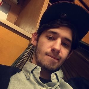 Meet your Posher, Aaron