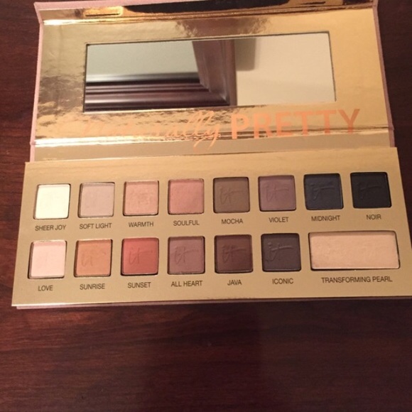 IT Cosmetics Naturally Pretty Vol. 1 Palette