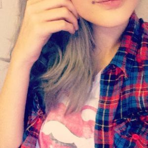 Meet your Posher, Lucy