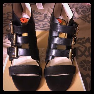 Michael Kors Heels Size 9.5