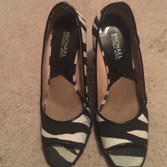 Micheal Kors women's shoes size 7