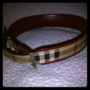 Burberry Dog Collar. Worn Once. Med- Lg