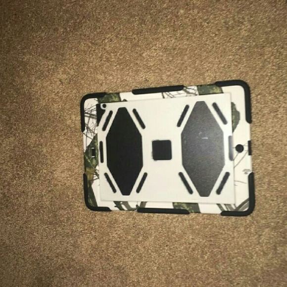 Griffin Survivor iPad Case