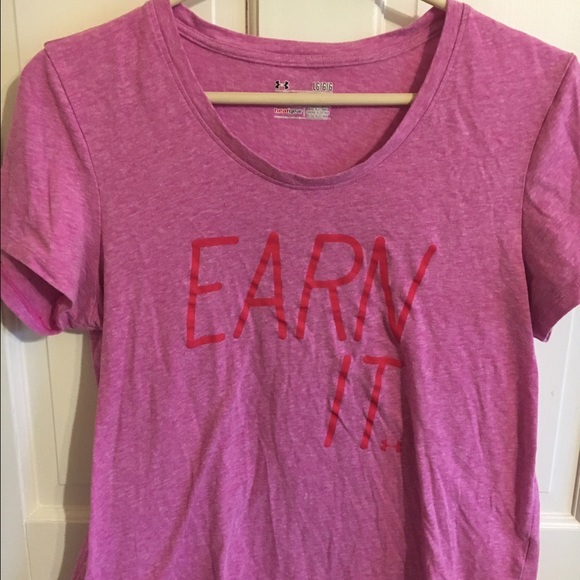 Large, pink Under Armour t shirt