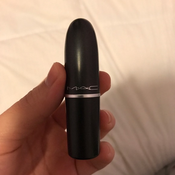 MAC VELVET TEDDY LIPSTICK MATTE