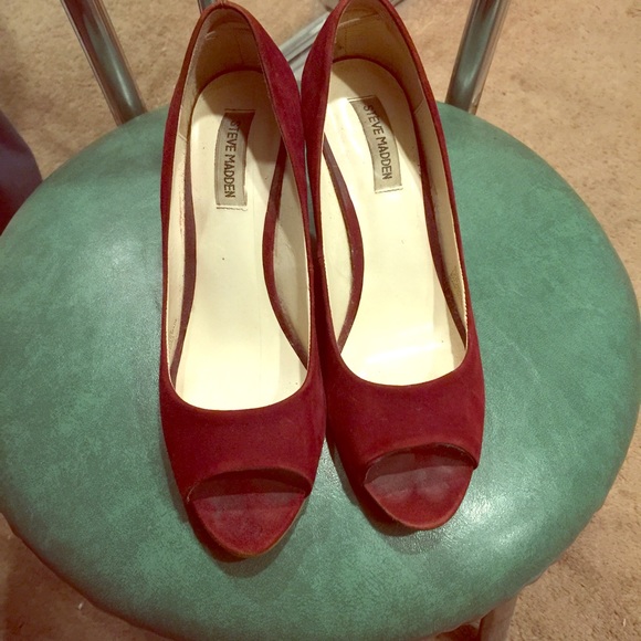 Steve Madden wedges🍎🍎SOLD