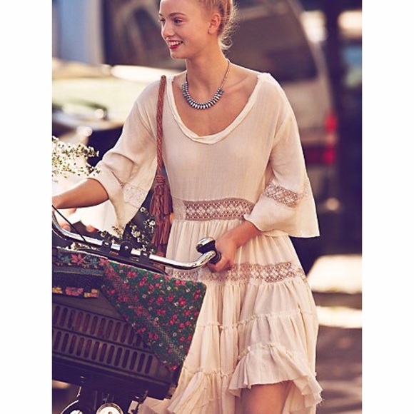 Free People Cream Daisy Lace Crochet Tiered Dress