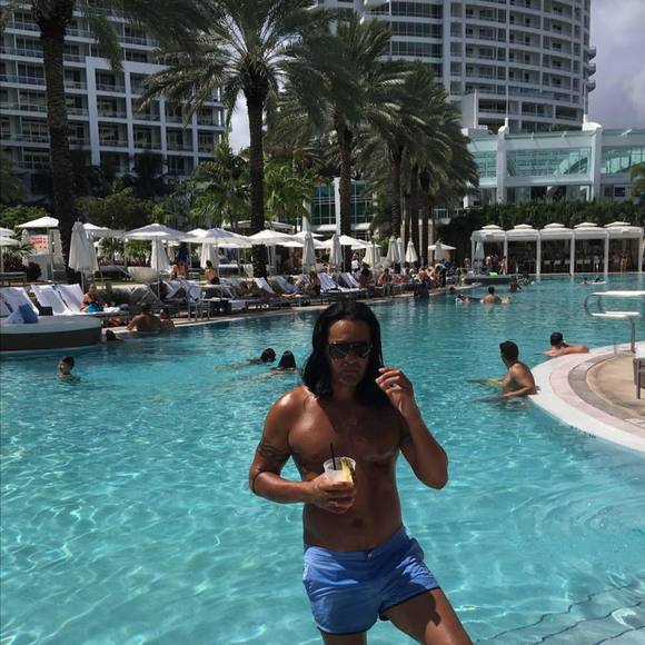 Meet your Posher, Mike - Picture 1 of 1