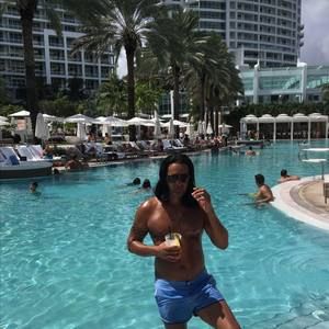 Meet your Posher, Mike