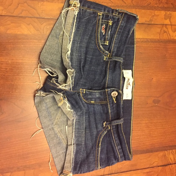 Size 0 Hollister shorts