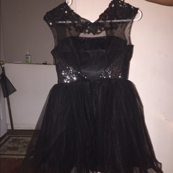 Prom Dress - Picture 2 of 2