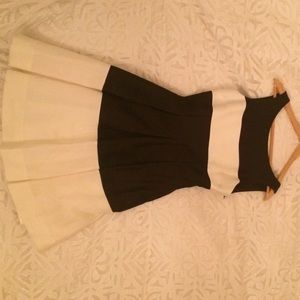 Gorgeous never worn classic Kate spade