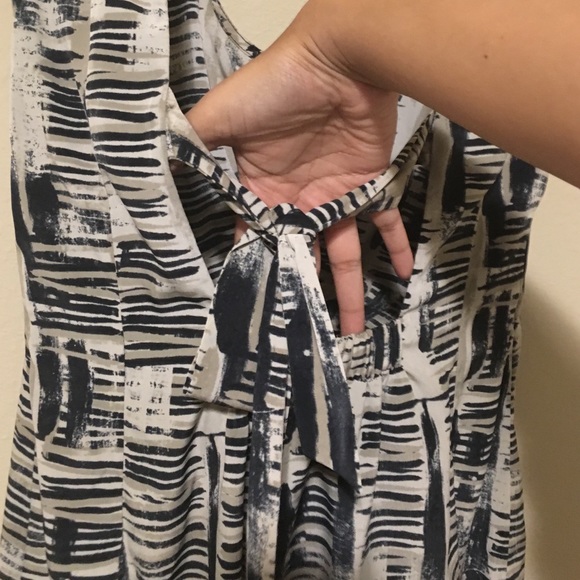 Sexy Forever 21 LOVE tie-back dress w/Mixed Print - Picture 2 of 4